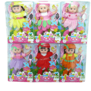 Muñeca con accesorios