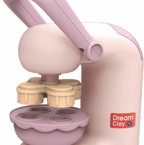 Máquina de cocina con plasticinas y moldes